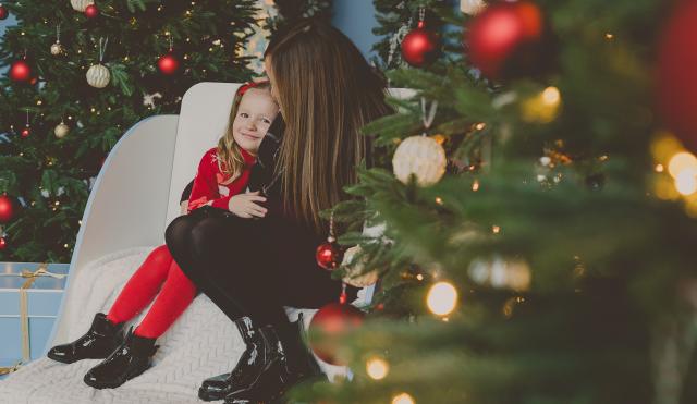 Girl on Sleigh at World of Wedgwood 